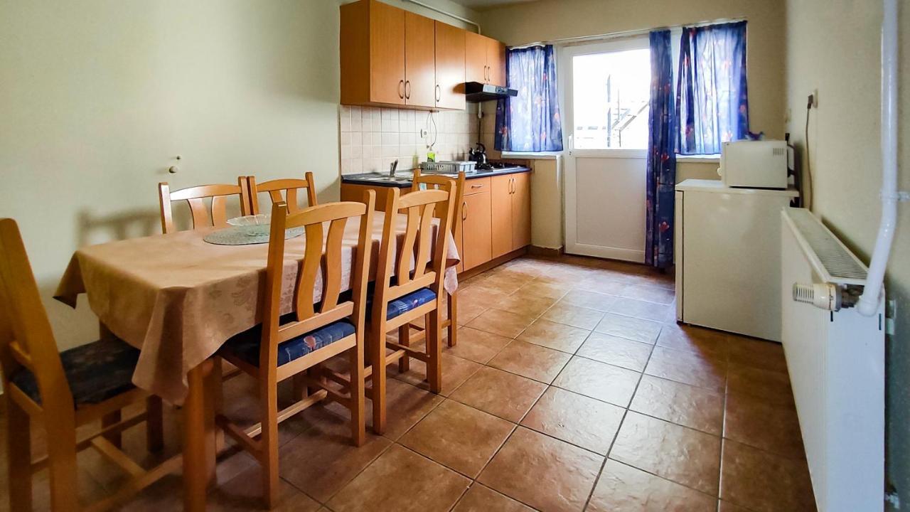 Afrodite Apartmanok エゲル エクステリア 写真