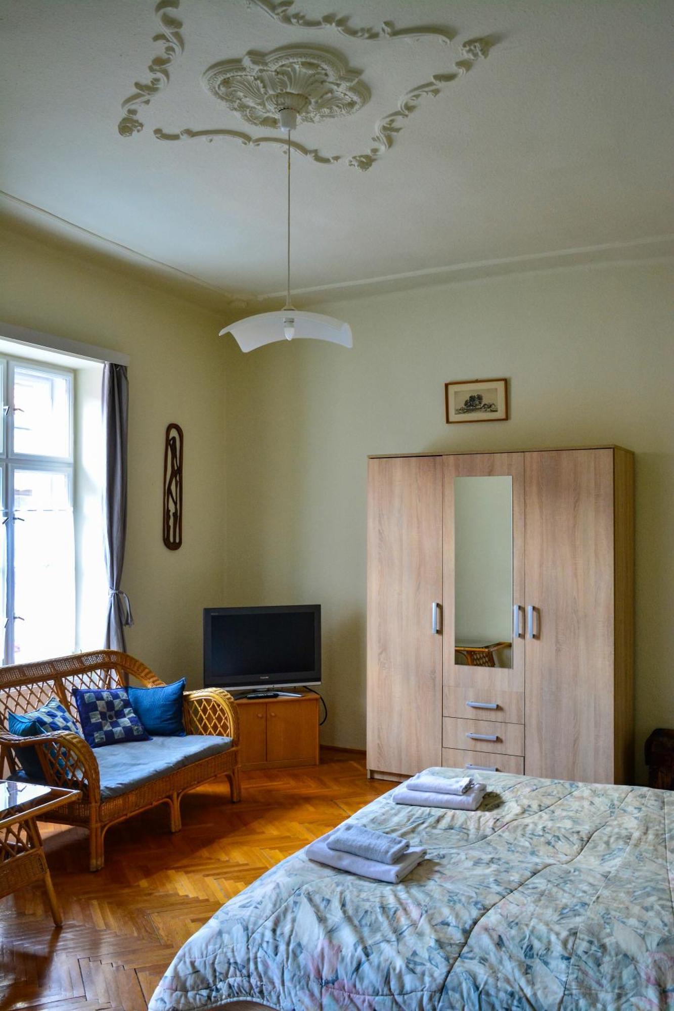Afrodite Apartmanok エゲル エクステリア 写真