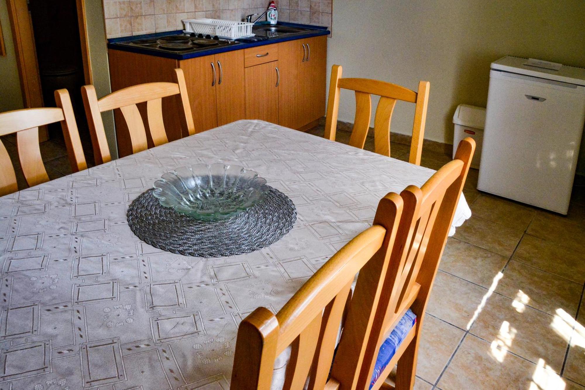 Afrodite Apartmanok エゲル エクステリア 写真
