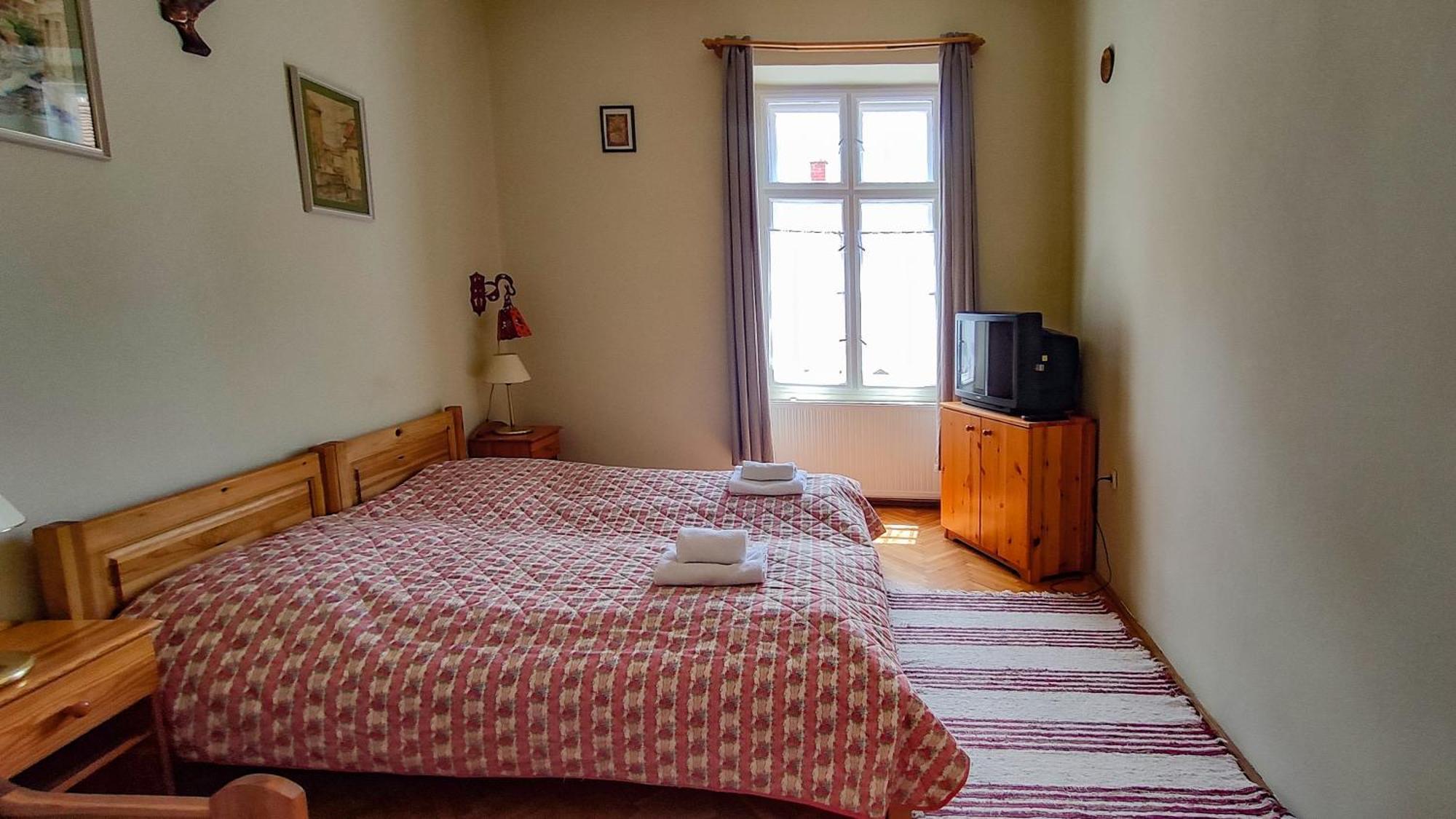 Afrodite Apartmanok エゲル エクステリア 写真